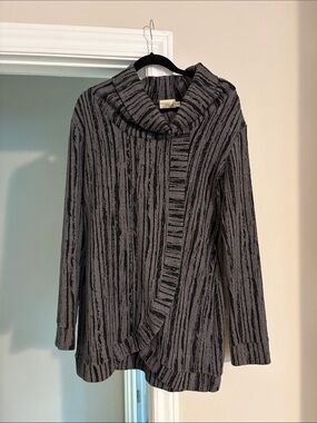 Blondie Apparel Textured Shawl Collar Knit Sweater - Gray/Black